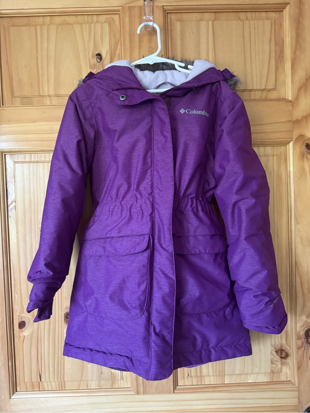 Columbia Girls' Purple Omni-Tech Insulated Hooded Puffer Jacket size small (7/8)